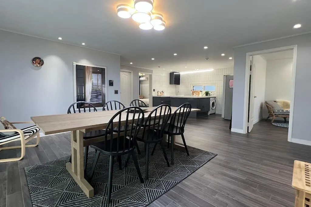 Hongdae 3Bedroom Apartment #13 Seoul South Korea